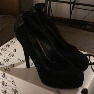 Suede Black Dolce Vita